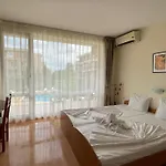 דירה Noks A2-61 Large Sunny